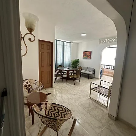 Apartamento Azul En Bocagrande *